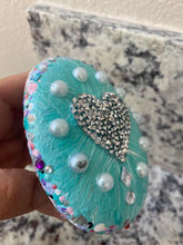 Load image into Gallery viewer, Turquoise with Pearls
